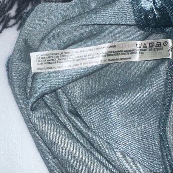 Free People Intimately Women’s Velvet Cowl Neck Tank Top Size S Evergreen NWT - Picture 7 of 10